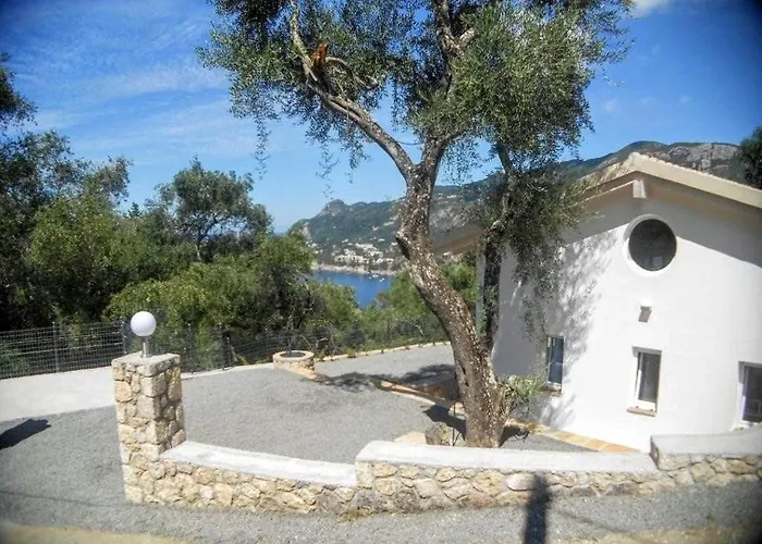Calivi - Design-retreat - Panorama-meerblick Дом отдыха Лиападес