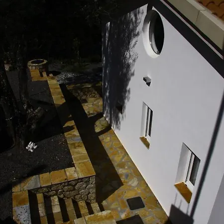 Holiday home Natur-steinhaus Mit Meerblick: Hell, Ruhig, Exklusiv, Strandnah