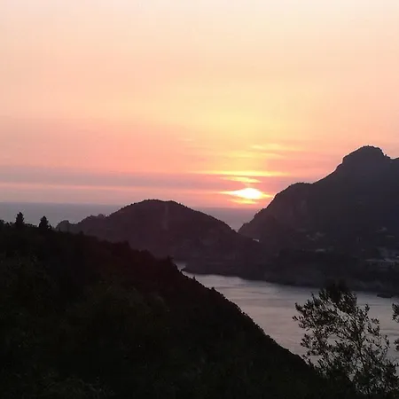 Holiday home Natur-steinhaus Mit Meerblick: Hell, Ruhig, Exklusiv, Strandnah *